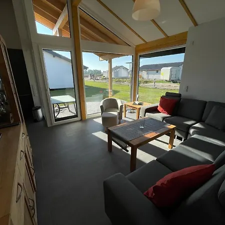 G11 Eingezaeuntes Neubau-haus In Eckwarderhoerne Grosswurden