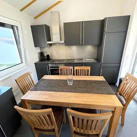 Holiday home G11 Eingezaeuntes Neubau-haus In Eckwarderhoerne